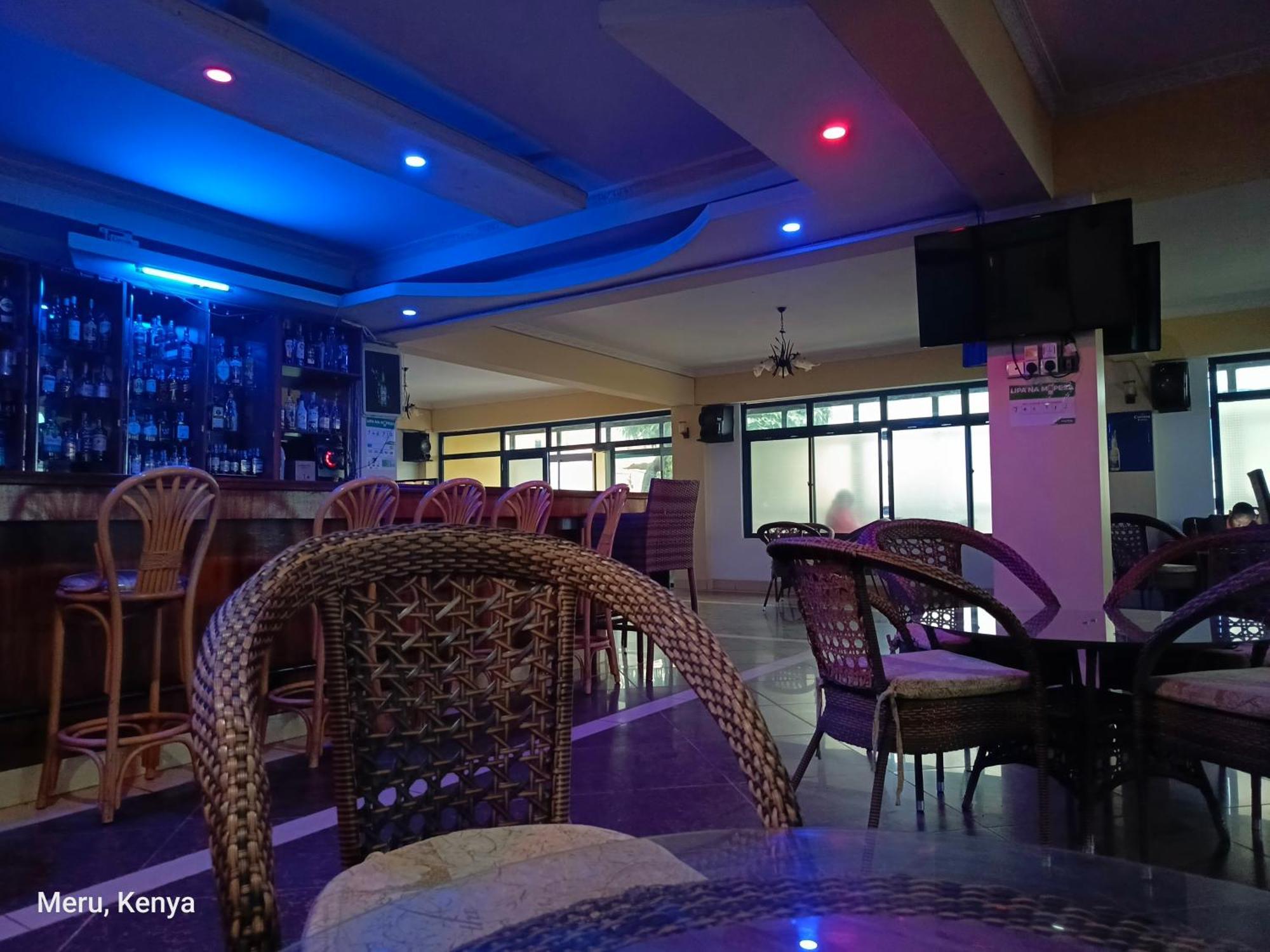 Meru Paramount Экстерьер фото