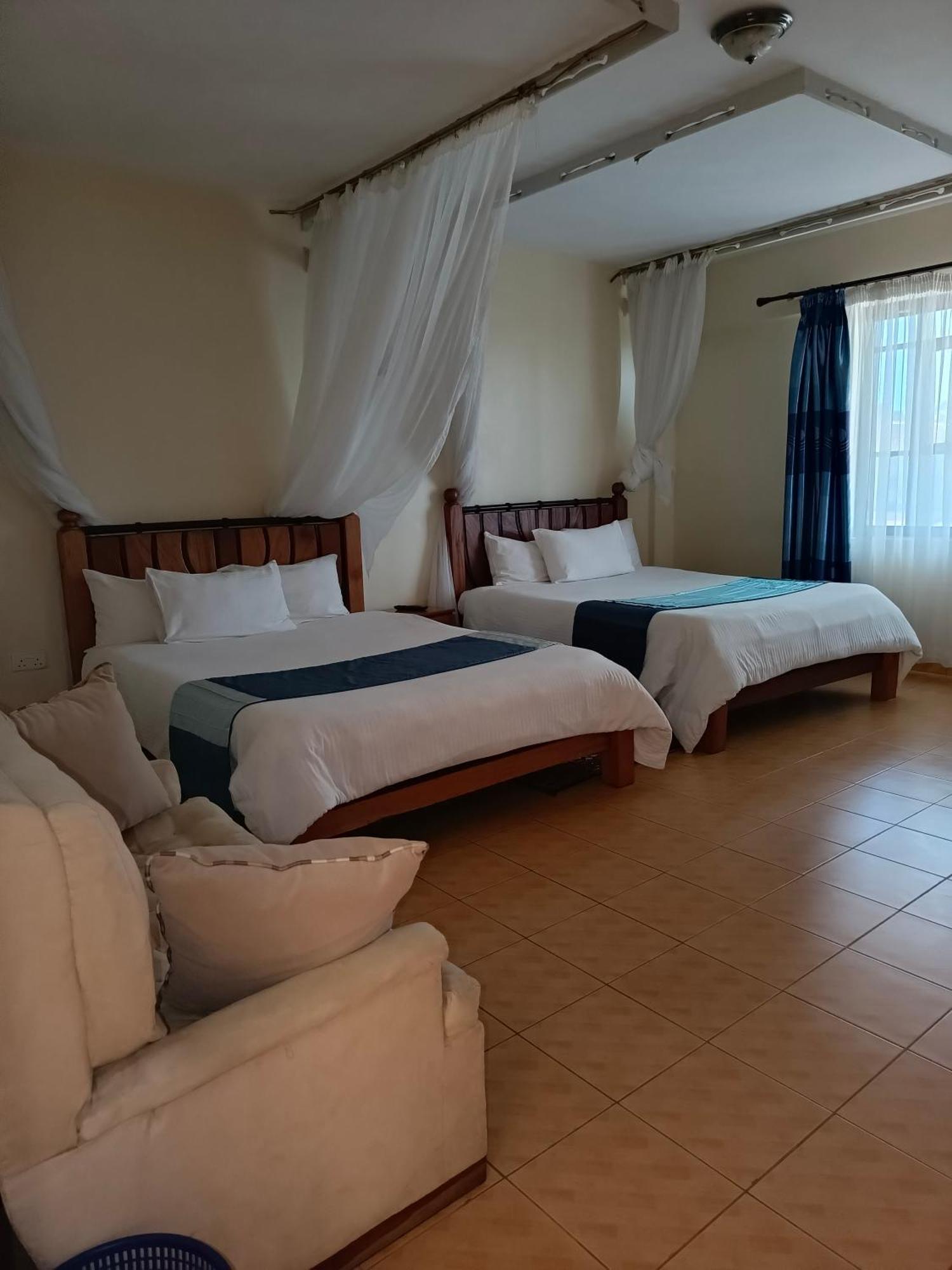 Meru Paramount Экстерьер фото