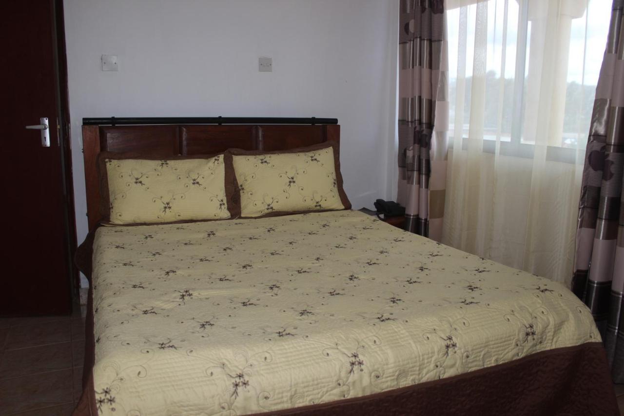 Meru Paramount Экстерьер фото